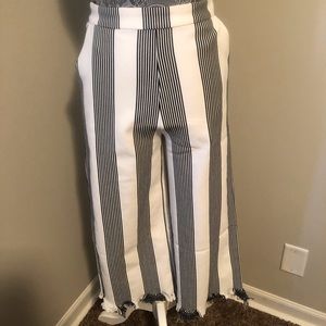 ⭕️ SOLD ⭕️ Stripes palazzo pants